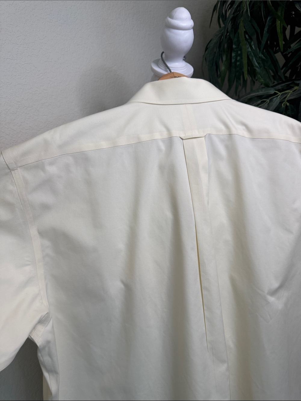 Roundtree & Yorke Gold Label Classic Light Yellow Dress Shirt Men's Size 17 1/2 - Picture 10 of 12